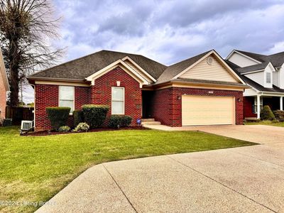 7242 Strive Ln, Louisville, KY, 40258