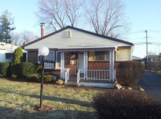 1260 Maurer Ave, Pontiac, MI 48342