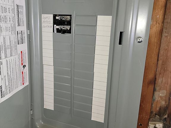 3rd image of 39856 Olivia St