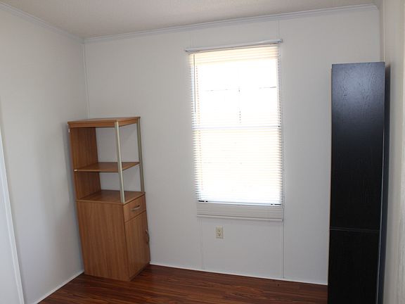 3rd image of 1182 Howard Gap Rd