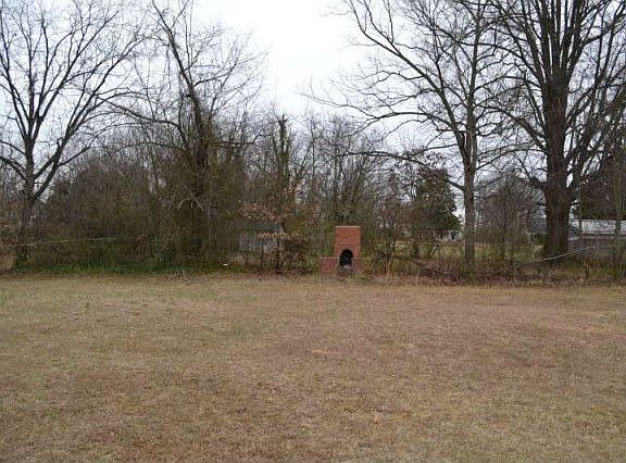 5th image of 403 2nd Street Pl SE