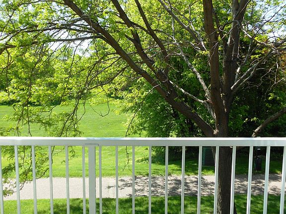 4th image of 1160 Town Centre Dr APT 7