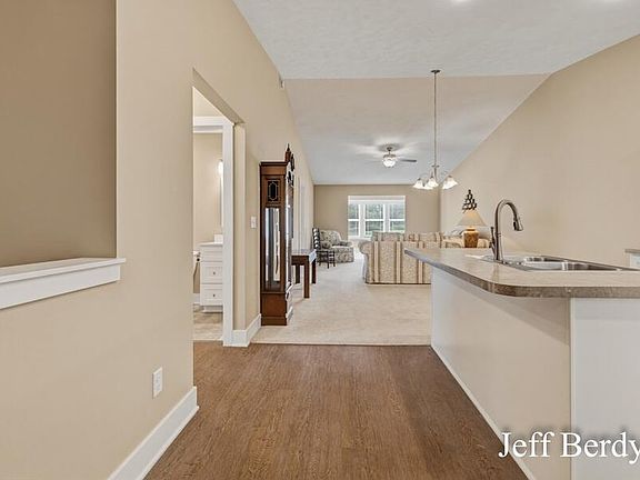 4th image of 58 Homestead Acres Rd NW #8