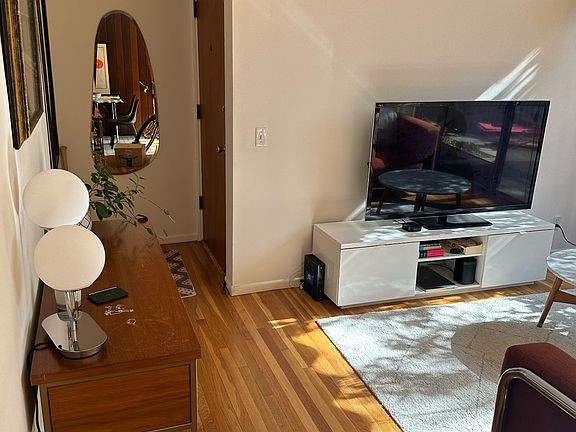 2nd image of 2953 Effie St APT 4