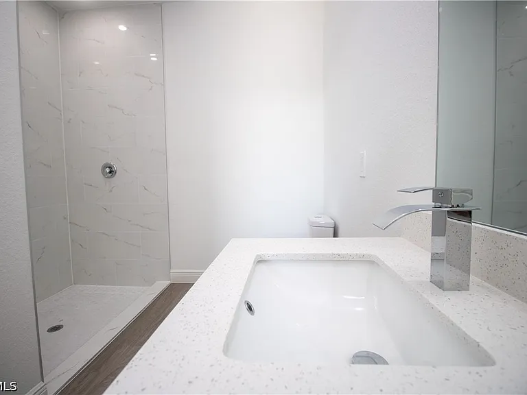 9004 W Justice Cir — Photo 19