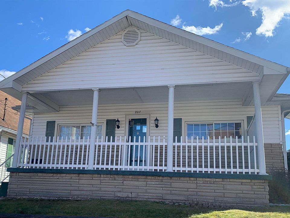 1st image of 207 Highland Ave