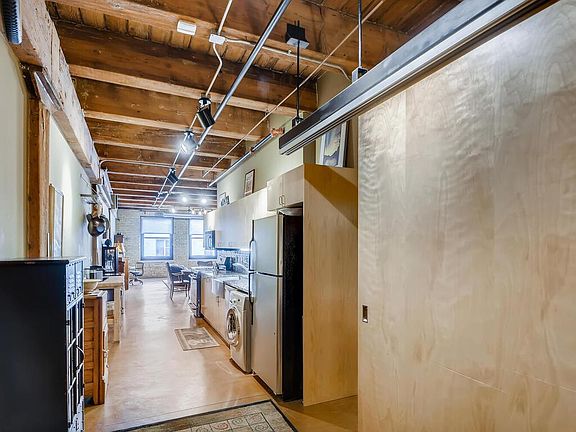 2nd image of 406 Wacouta St Unit 604