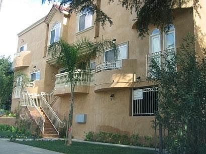 5750 Woodman Main Entrance