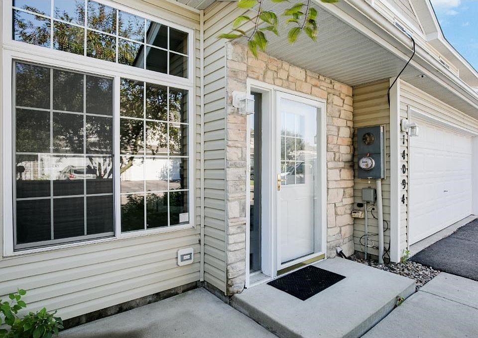 Welcome to 14094 Alabama, enjoy your morning coffee on this neat patio.