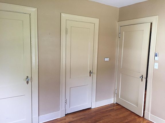 bedroom closets and door
