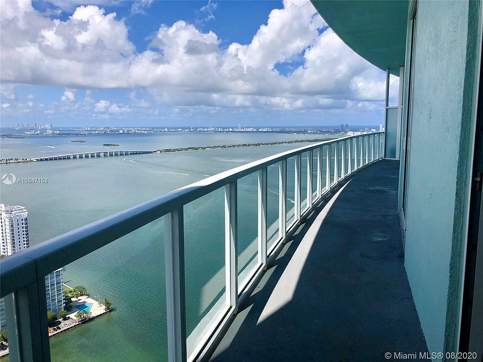1st image of 1900 N Bayshore Dr APT 5104