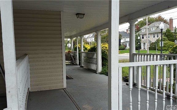 4th image of 224 N Ocean Ave #1