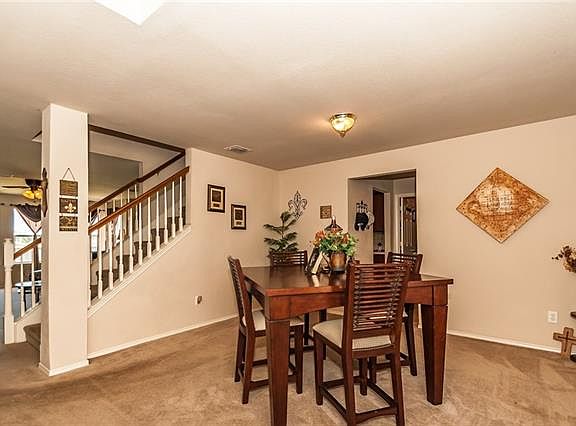3rd image of 2232 Mainsail Ln