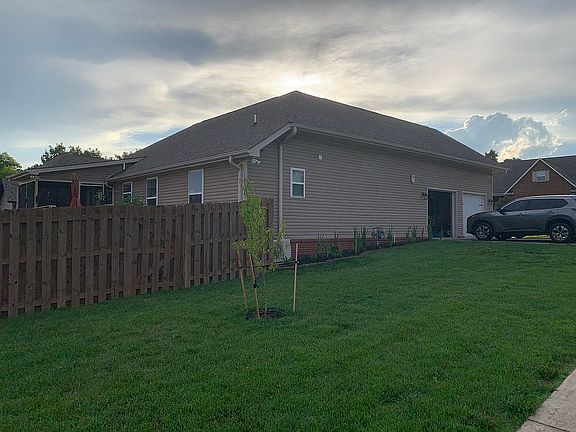 2nd image of 7327 Liberty Station Ln
