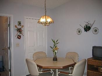 3rd image of 56 Fox Valley Dr