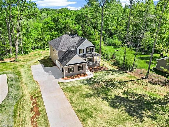 2nd image of 5226 Salem Woods Dr
