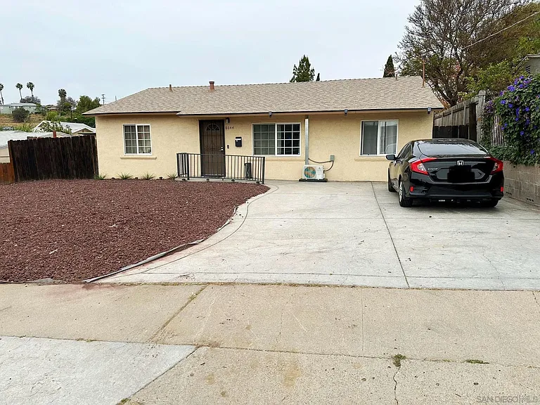 8044 Solana St — Photo 1