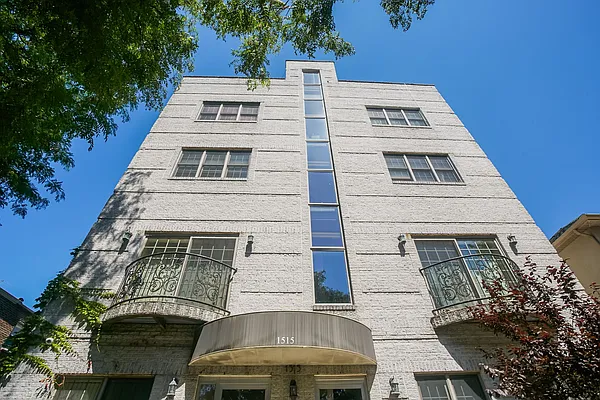 Sold by Remax Edge | media 1