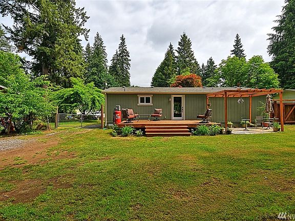 The opportunities are endless, this is a backyard you have to check out!