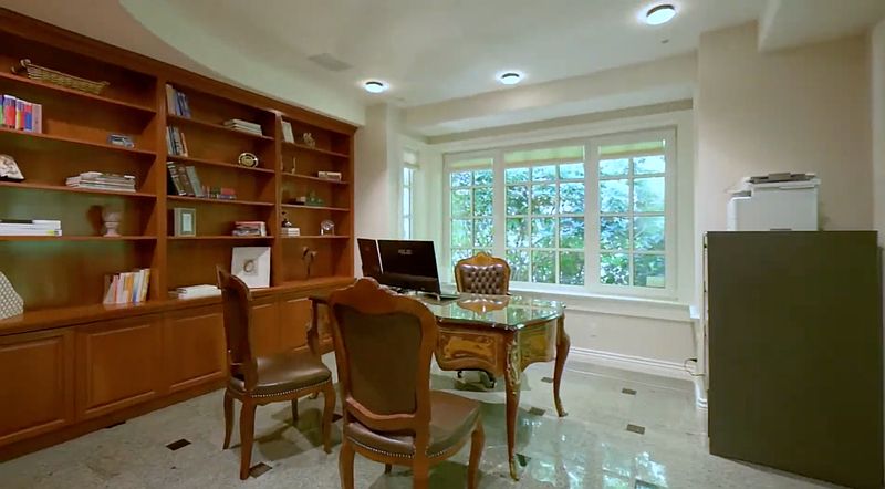 West Vancouver House for rent - 6 Bedrooms — photo 8