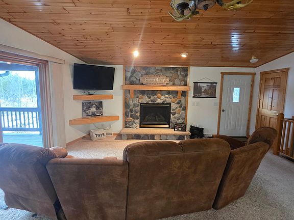 2nd image of 9135 Jenny Lake Rd