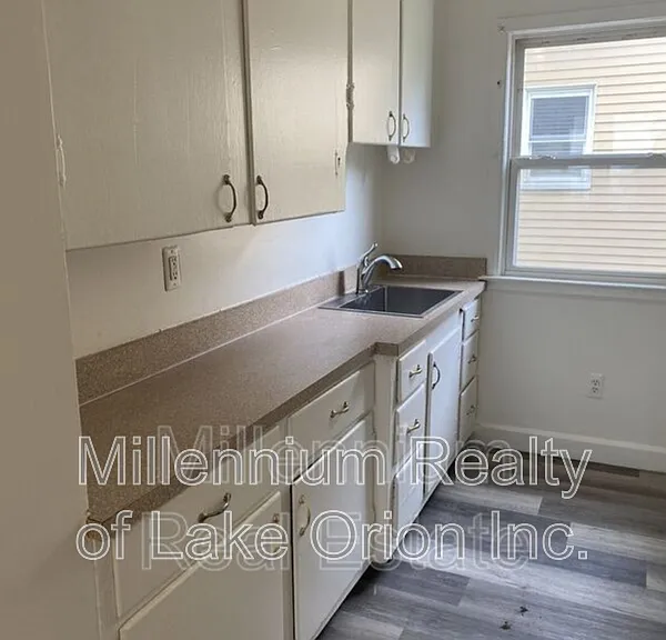 78 E Fairmount Ave #1 — Photo 3