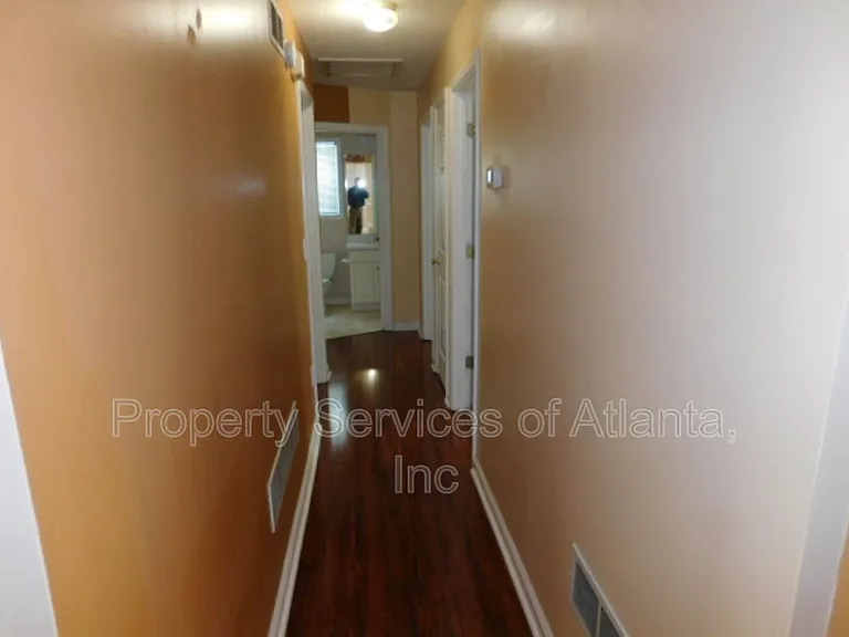 4910 Baker Ridge Pl — Photo 9