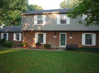 3412 Grove Pl, Columbus, IN 47203
