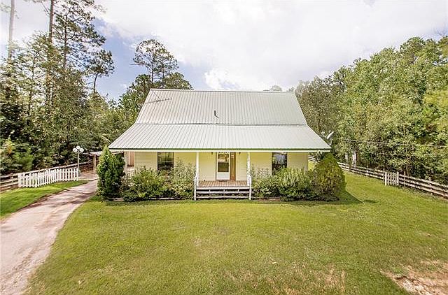1st image of 67429 Hiern Dr