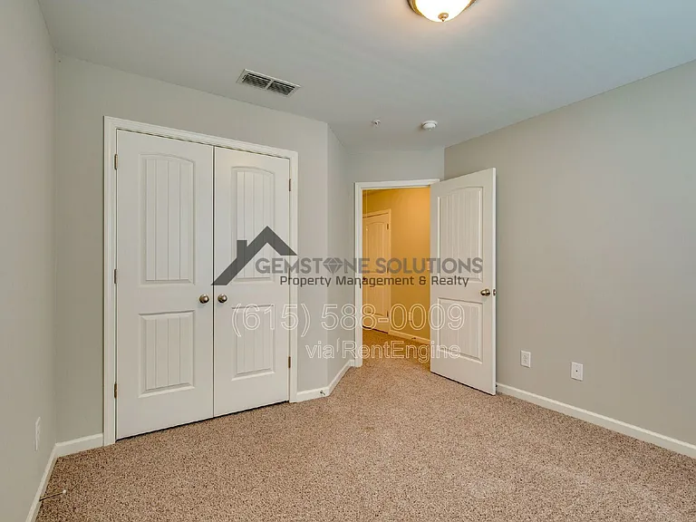 4018 Commons Dr — Photo 18