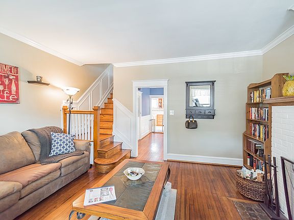 5th image of 2513 W 18th St