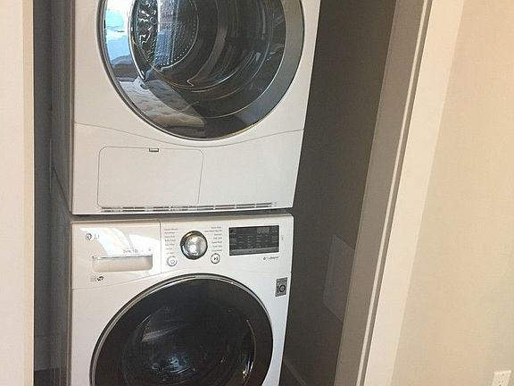 2nd image of 25-13 27th St #4D