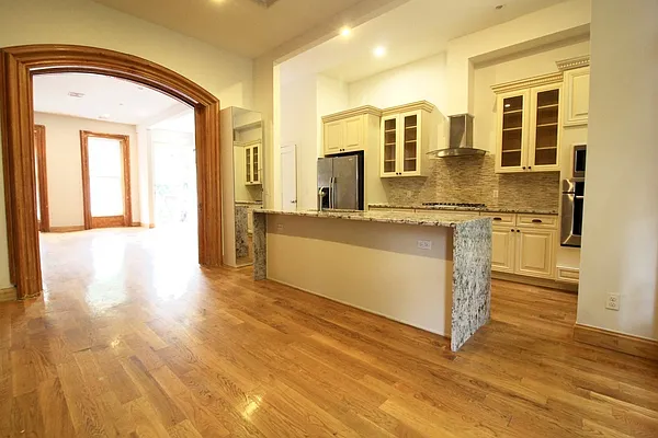 Rented by Superior Homes | media 16