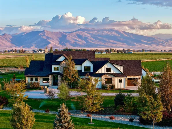 227 S 94 E, Burley, ID 83318