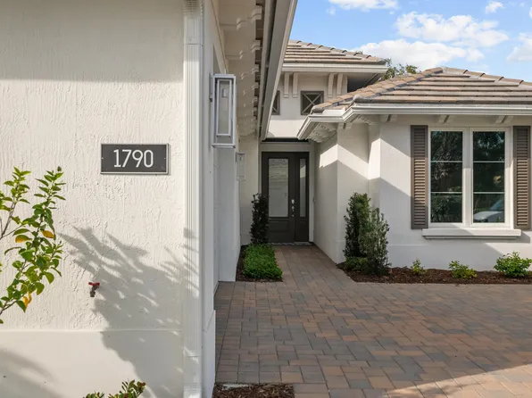1790 Arawak Street, Vero Beach, FL 32967