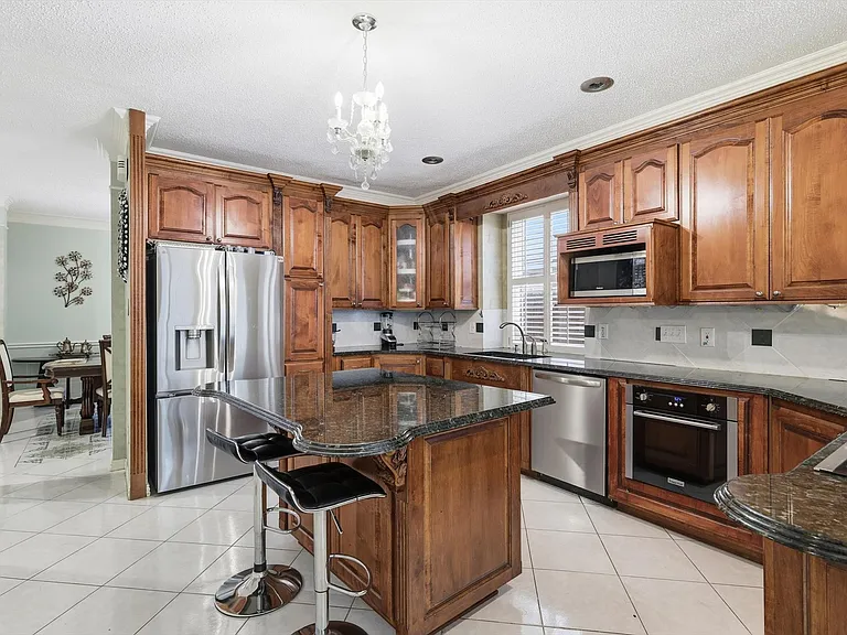 2014 Rumson Dr — Photo 12