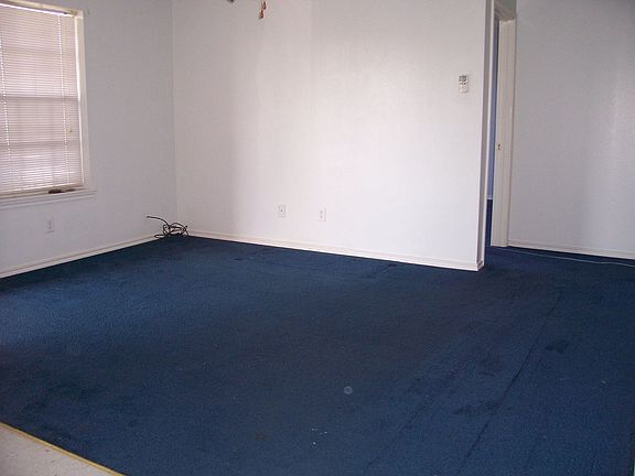 3rd image of 1801 Fairmont Ave
