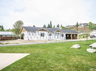 215 Village Dr, Manson, WA 98831