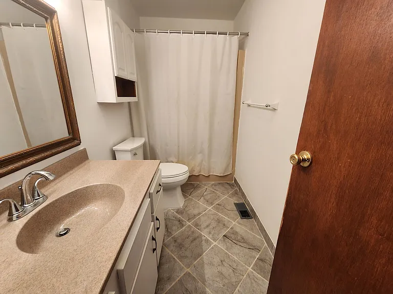 4675 Croftshire Dr #4675 — Photo 7