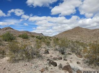6113 W Kit Dr, Golden Valley, AZ 86413