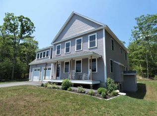 290 Highland Cliff Rd, Windham, ME 04062