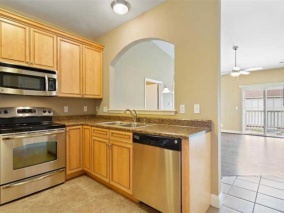 2nd image of 6431 Brookfield Court Dr APT 202