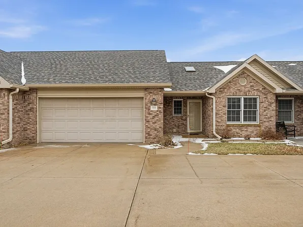 803 Clearwater Cir, Beatrice, NE 68310