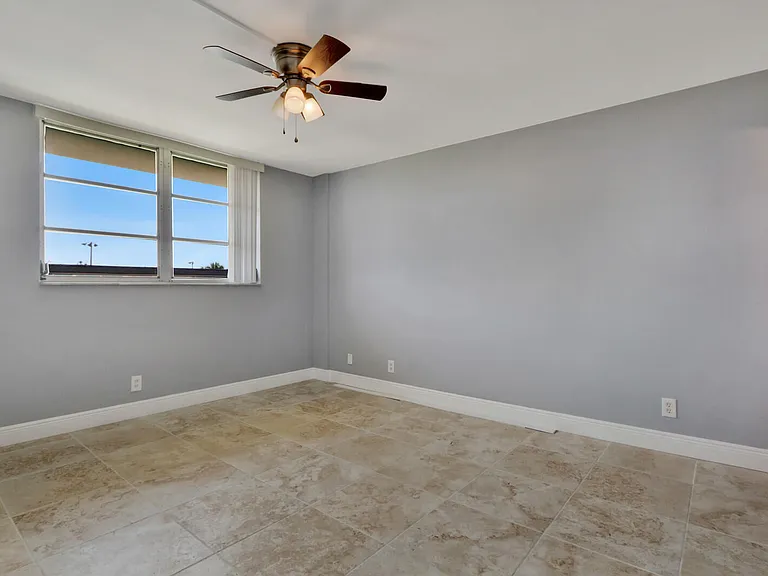 4500 N Federal Hwy #316B — Photo 11