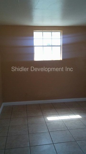 2nd image of 7014 Glasgow Ave