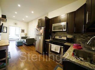 2324 37th St #1L, Astoria, NY 11105