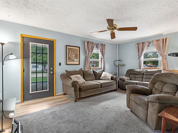 3rd image of 512 Westpark Blvd