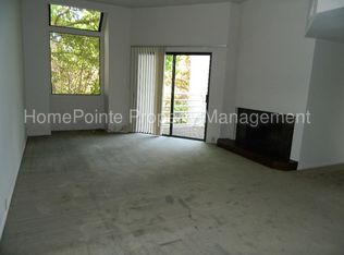 6220 Gloria Dr APT 6, Sacramento, CA 95831