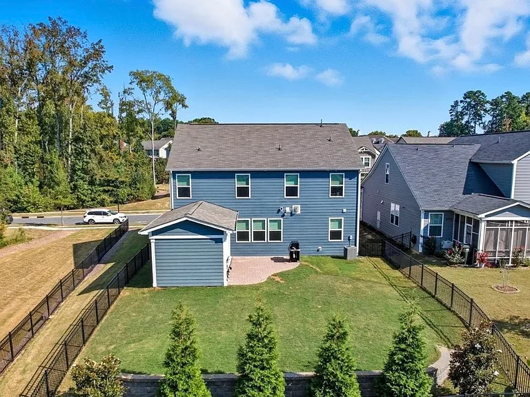 10221 Bluejack Oak Ct — Photo 2