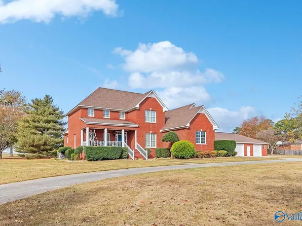 145 Bishop Rd, Albertville, AL 35951